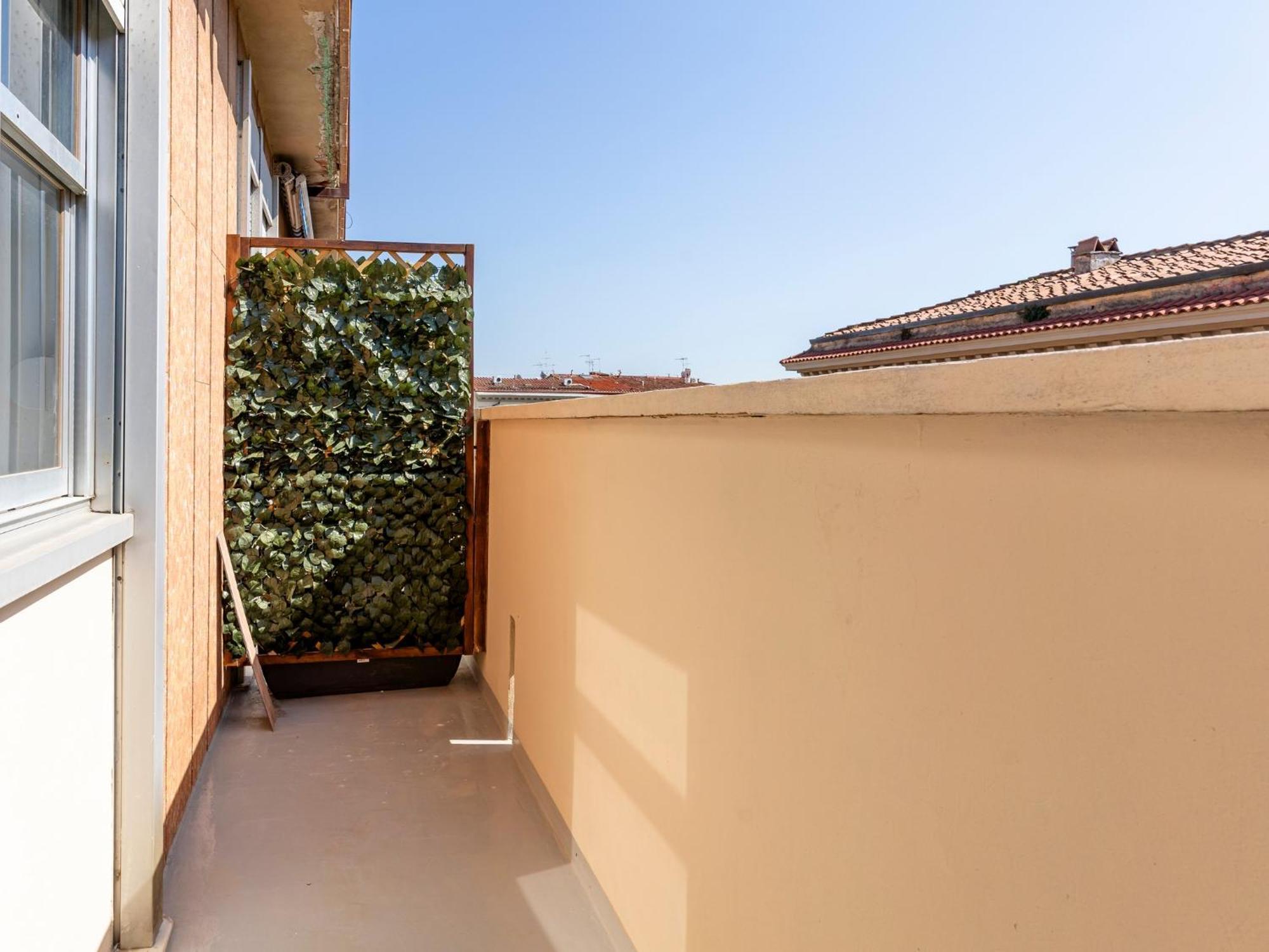 Livorno Central And Modern 2 Apts & 1 Room! Bagian luar foto