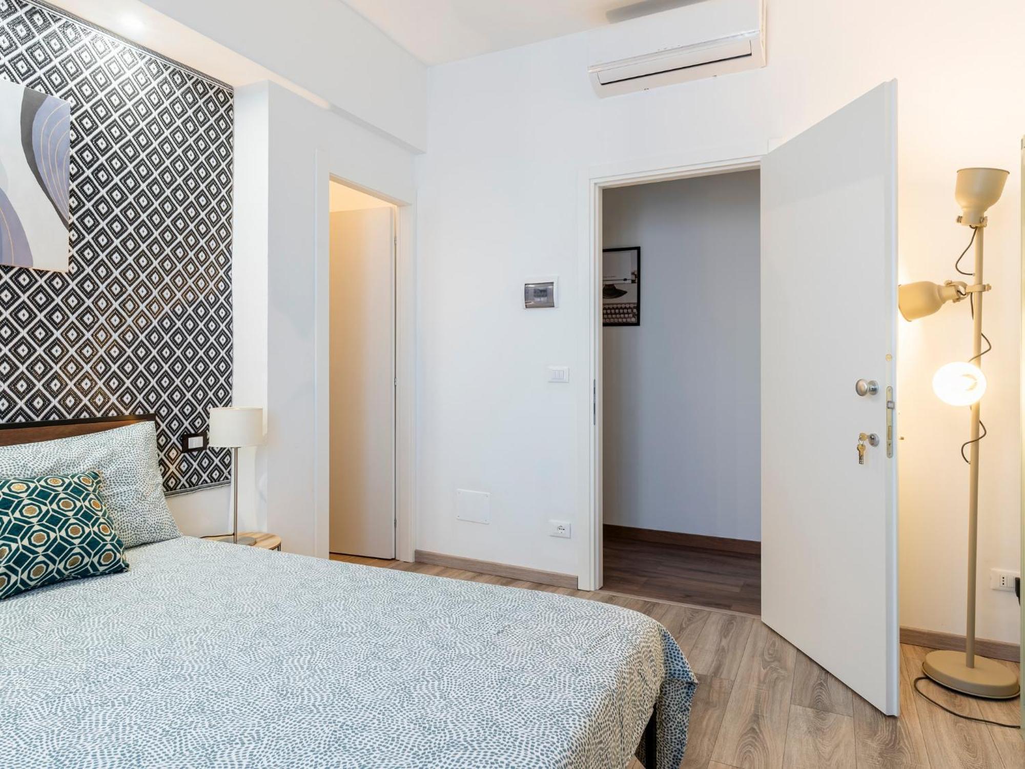 Livorno Central And Modern 2 Apts & 1 Room! Bagian luar foto